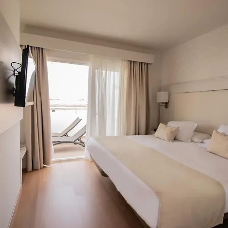 Aequora Lanzarote Hotel 4*