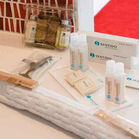 에쿠오라 란자롯 스위트 호텔