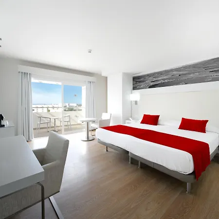 ホテル Aequora Lanzarote 4*
