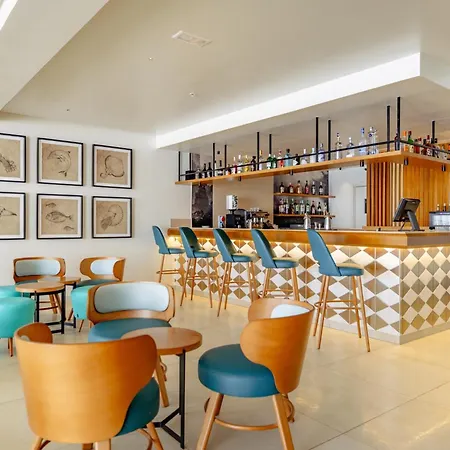 Aequora Lanzarote Hotel 4*