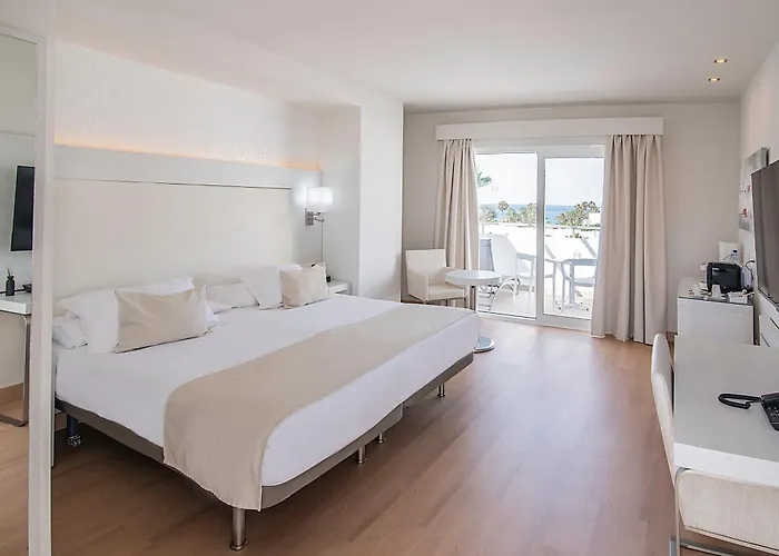 Ξενοδοχείο Aequora Lanzarote 4*