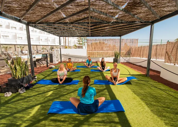 Aequora Lanzarote 4*