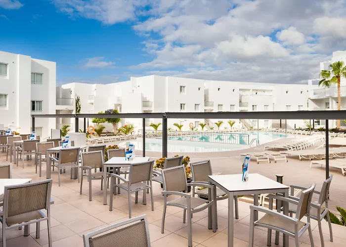 Aequora Lanzarote 4*